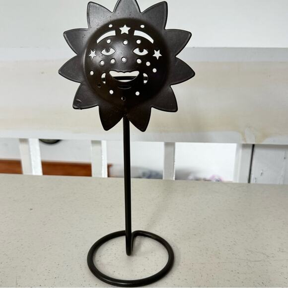 Black Metal Sun Smiling Candle Holder Stand Room Decor Celestial Stars Boho - Picture 1 of 4